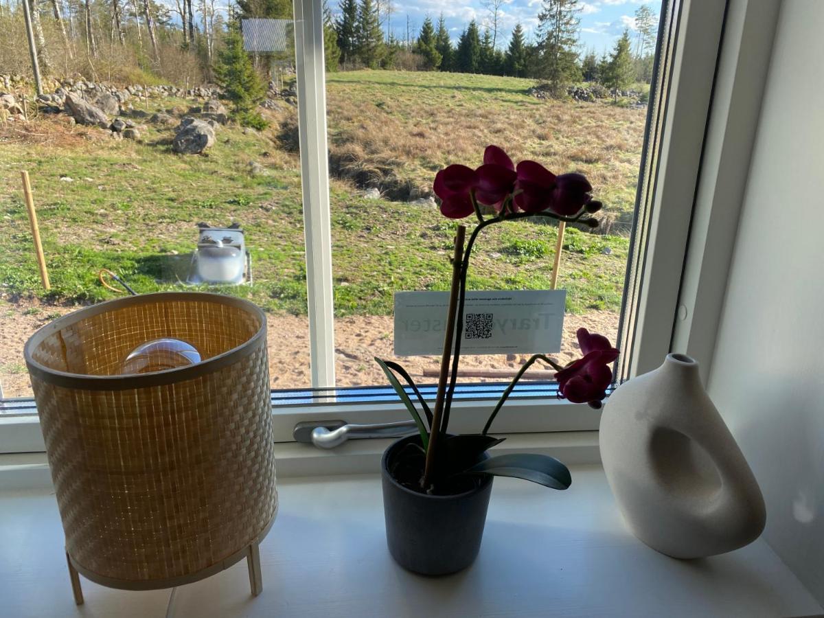 Skog Fegen Naera Ullared Villa Екстериор снимка