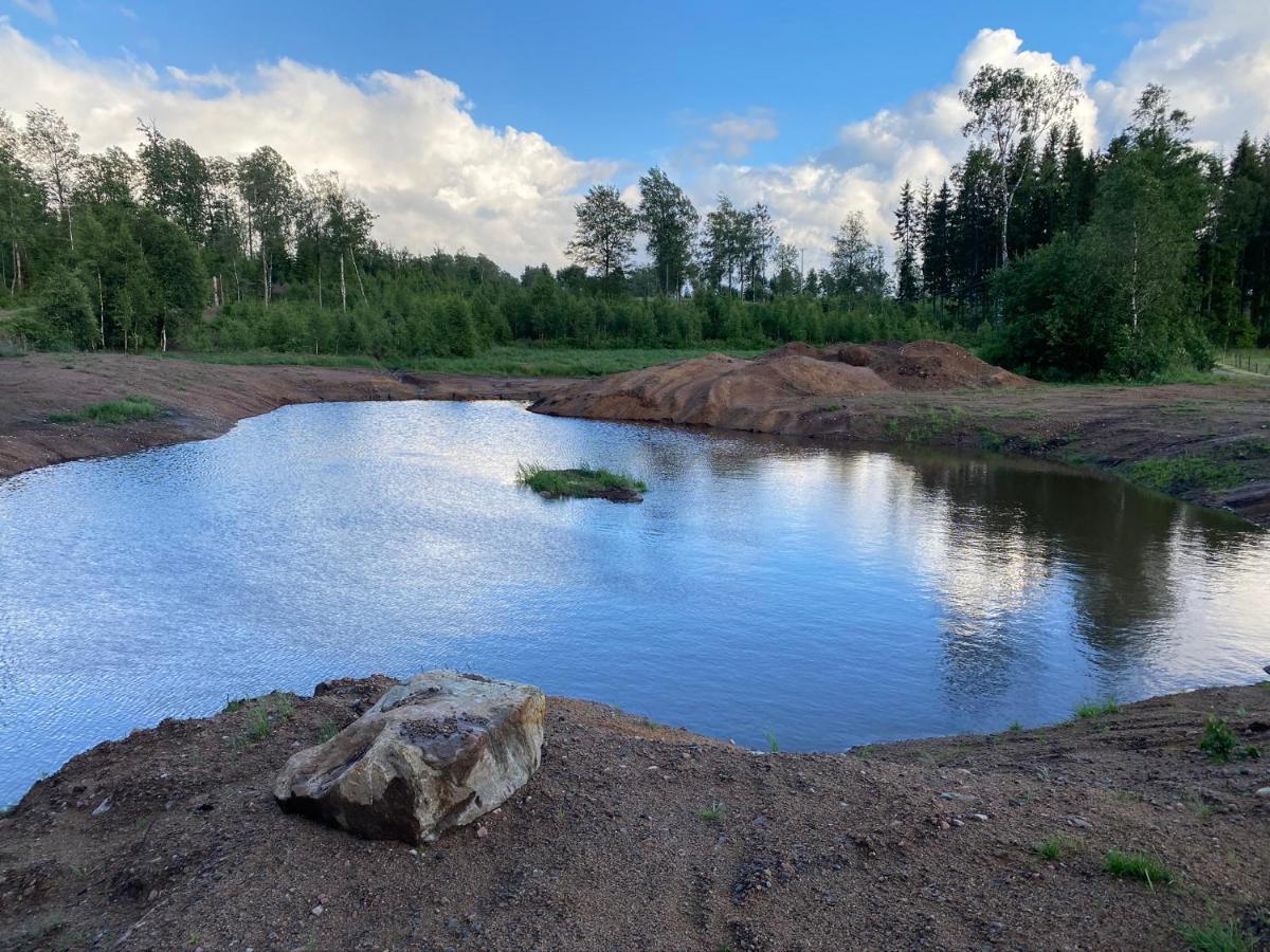Skog Fegen Naera Ullared Villa Екстериор снимка