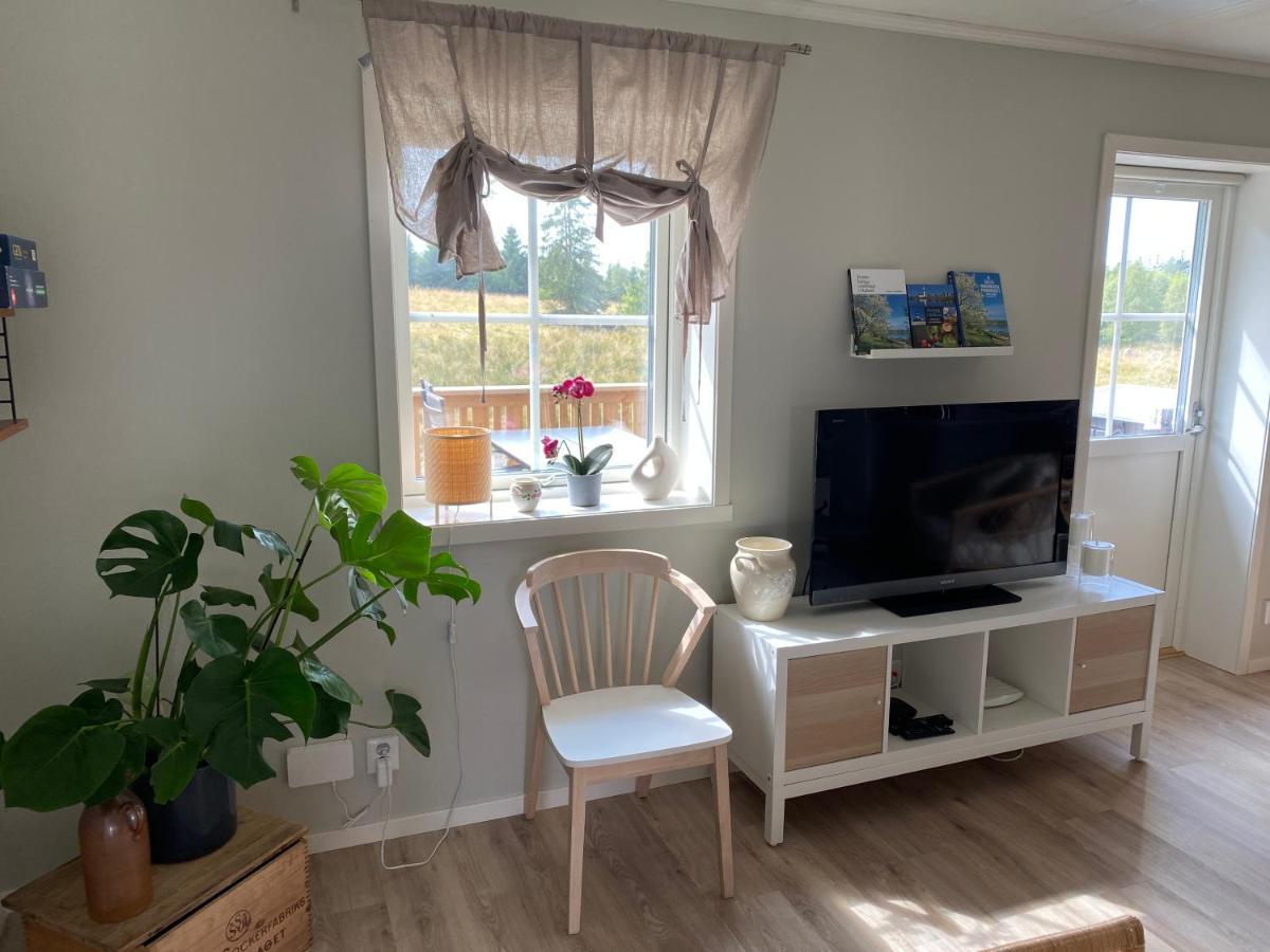 Skog Fegen Naera Ullared Villa Екстериор снимка