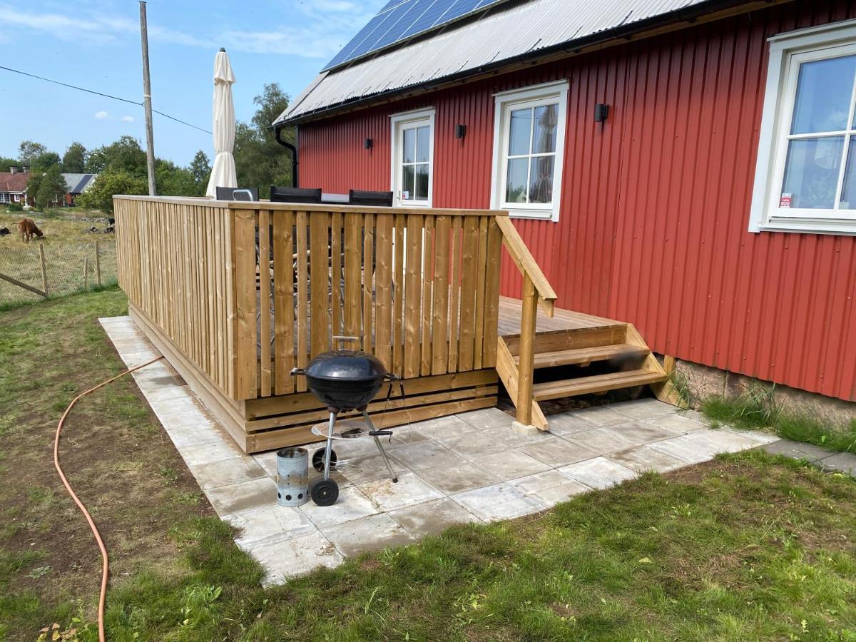 Skog Fegen Naera Ullared Villa Екстериор снимка